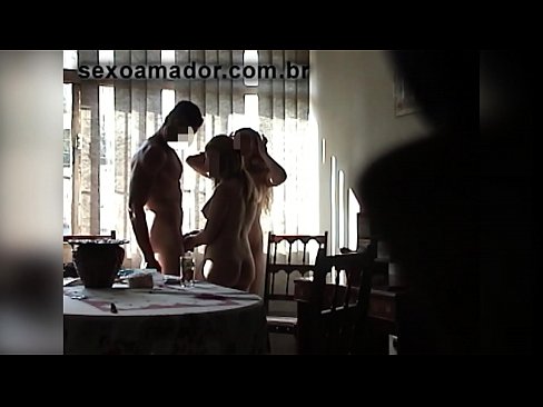 ❤️ Los amigos del sexo invitan a un hombre gigante y a un trío con él ❌ Porno en es.hochu-sex-tomsk.ru ❌️